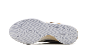 NIKE BOOK 1 TORCHED — Stock