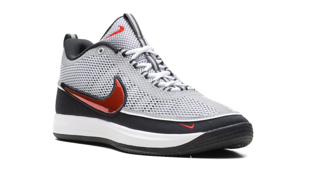 NIKE BOOK 2 SPIRIDON SPORT RED