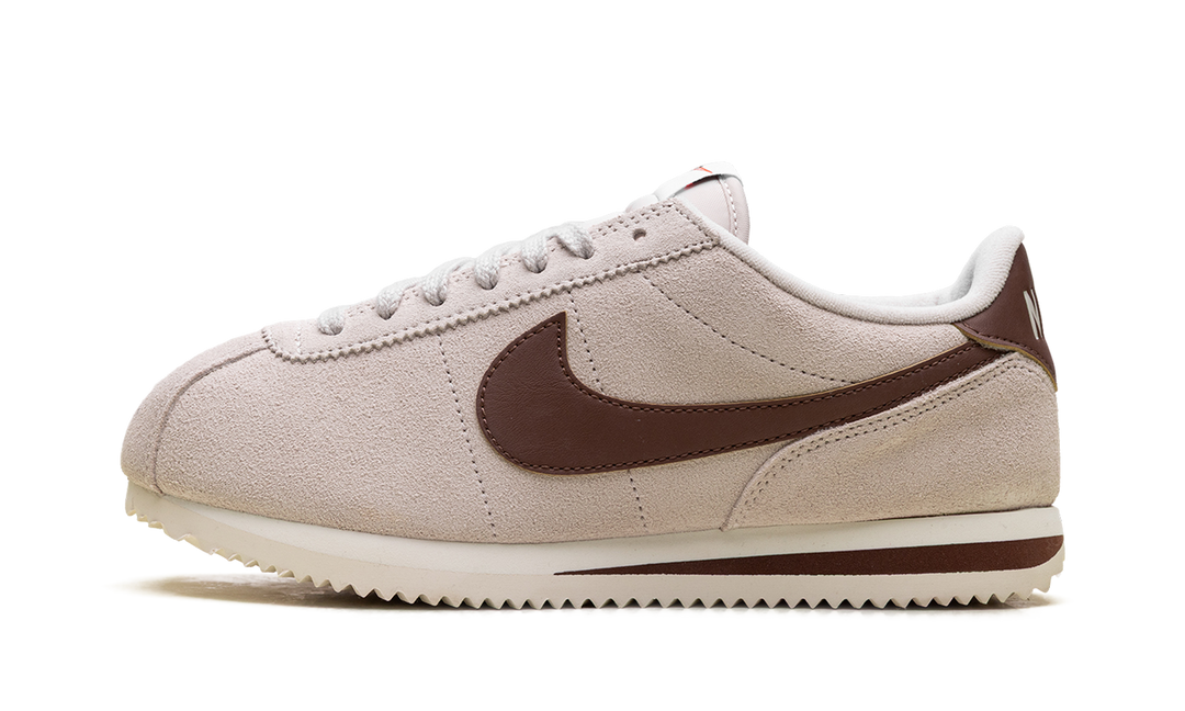 NIKE CORTEZ LIGHT OREWOOD BROWN FAUNA BROWN (WOMEN'S) — Stock