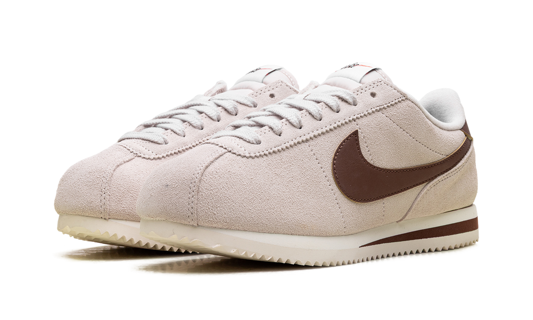 NIKE CORTEZ LIGHT OREWOOD BROWN FAUNA BROWN (WOMEN'S) — Stock