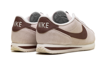 NIKE CORTEZ LIGHT OREWOOD BROWN FAUNA BROWN (WOMEN'S) — Stock