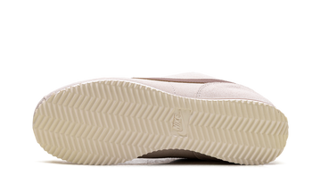 NIKE CORTEZ LIGHT OREWOOD BROWN FAUNA BROWN (WOMEN'S) — Stock