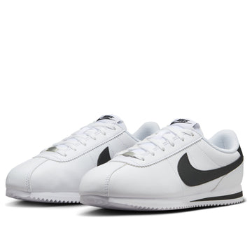 NIKE CORTEZ WHITE BLACK (2024) (GS) — Stock