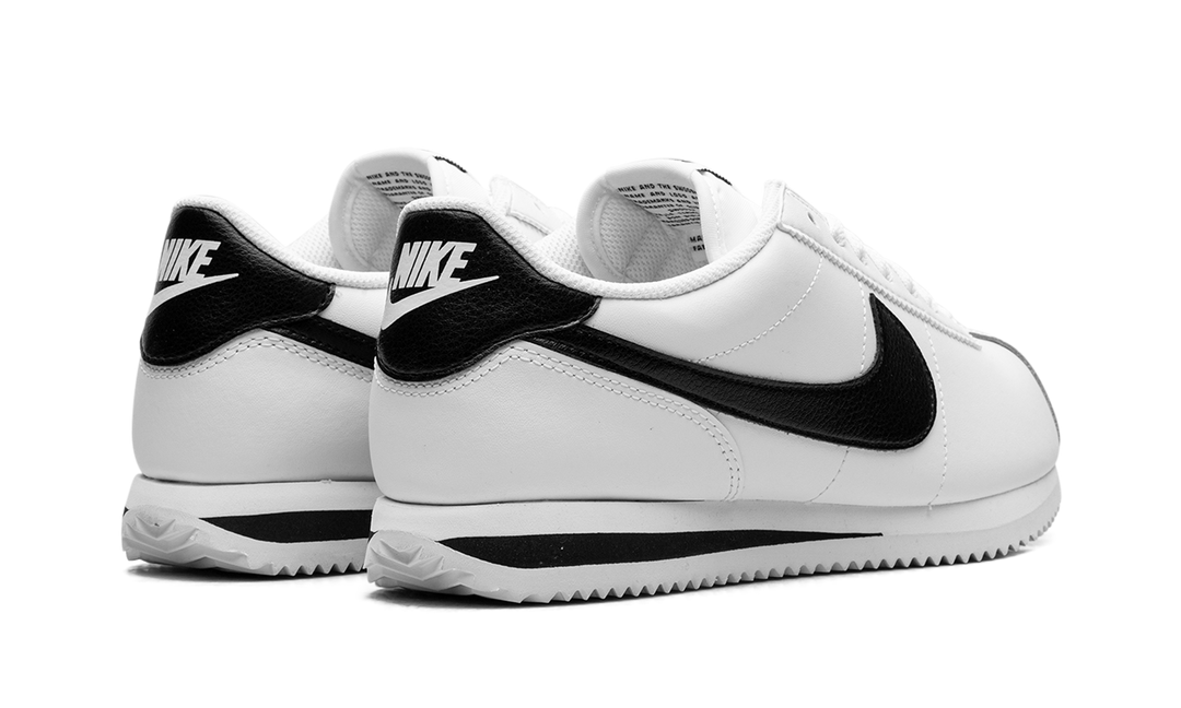 NIKE CORTEZ WHITE BLACK