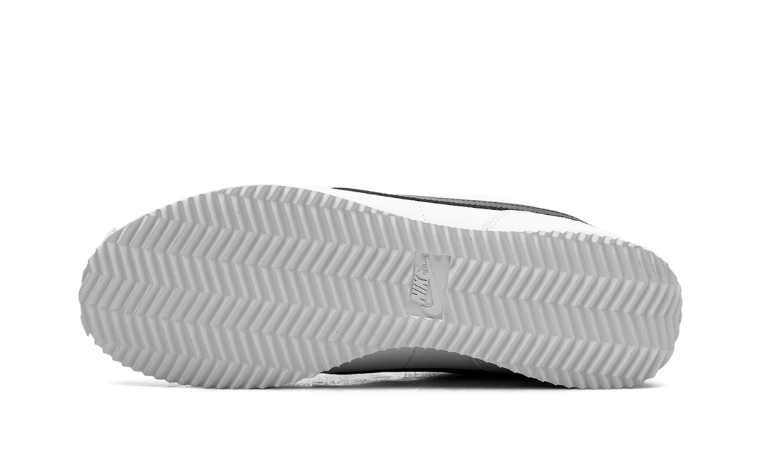 NIKE CORTEZ WHITE BLACK