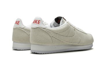 NIKE CORTEZ X STRANGER THINGS UPSIDE DOWN — Stock