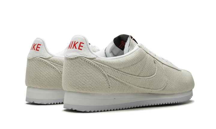 NIKE CORTEZ X STRANGER THINGS UPSIDE DOWN