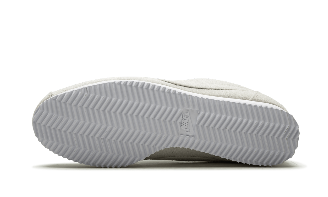 NIKE CORTEZ X STRANGER THINGS UPSIDE DOWN