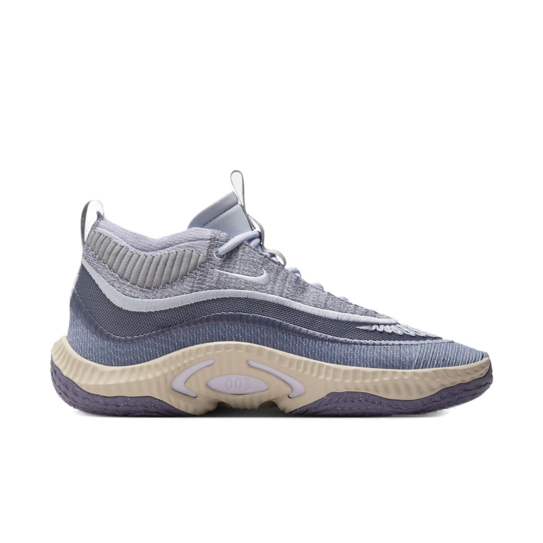 NIKE COSMIC UNITY 3 BE TRUE TO HER SCHOOL