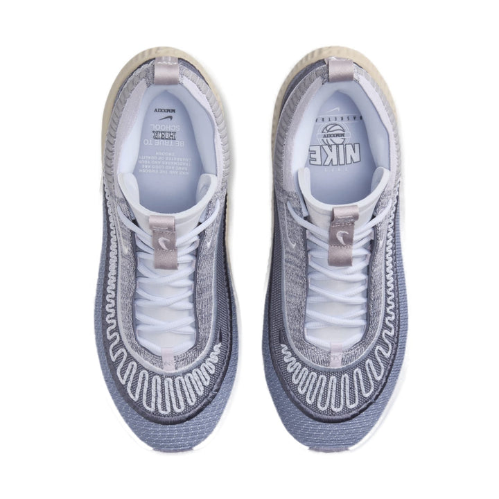 NIKE COSMIC UNITY 3 BE TRUE TO HER SCHOOL