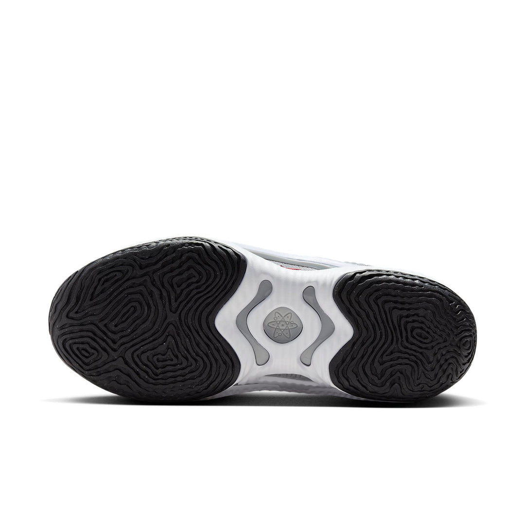 NIKE COSMIC UNITY 3 SILVER BULLET