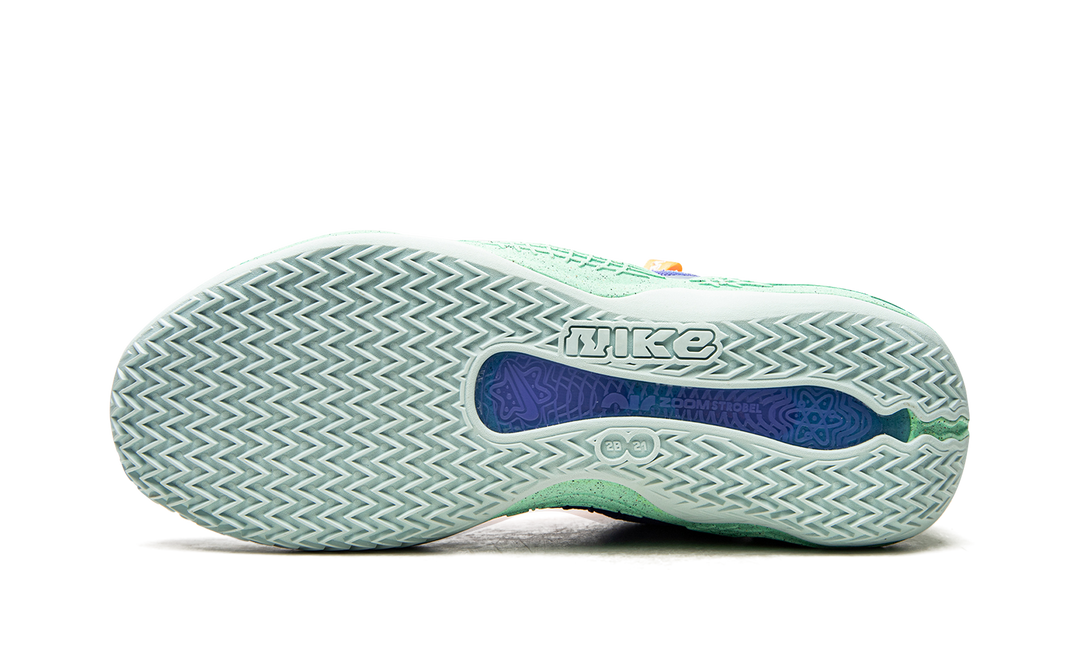 NIKE COSMIC UNITY AMALGAM