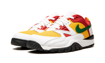 NIKE CROSS TRAINER LOW X SUPREME MULTI WHITE — Stock