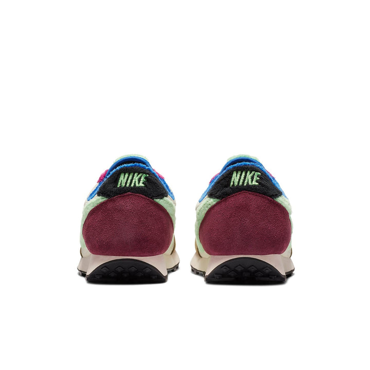 NIKE DAYBREAK FUR PACK FOSSIL CACTUS FLOWER WOMENS