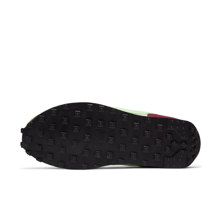 NIKE DAYBREAK FUR PACK FOSSIL CACTUS FLOWER WOMENS