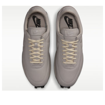 NIKE DAYBREAK SP MOON PARTICLE LIGHT BONE — Stock