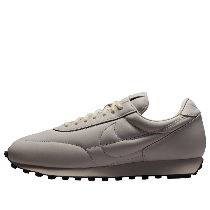 NIKE DAYBREAK SP MOON PARTICLE LIGHT BONE