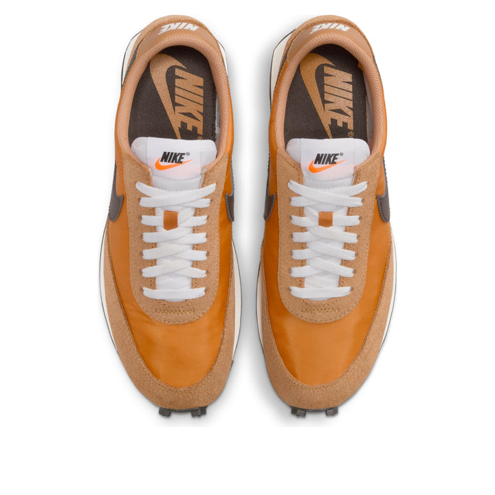NIKE DAYBREAK VELVET BROWN