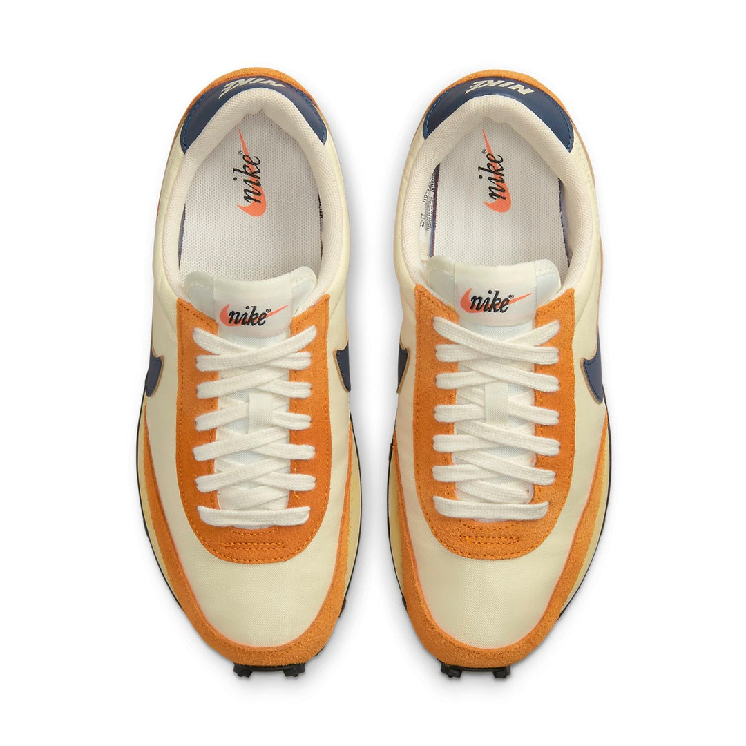 NIKE DBREAK SE MAGMA ORANGE MIDNIGHT NAVY WOMENS