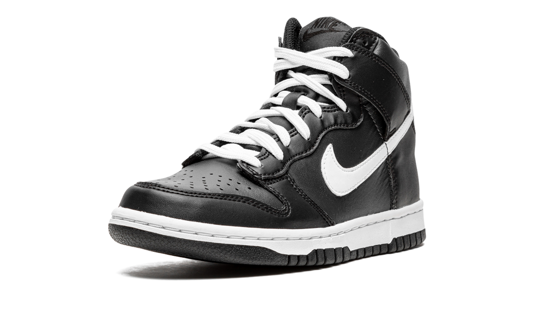 NIKE DUNK HIGH BLACK WHITE 2022 GS