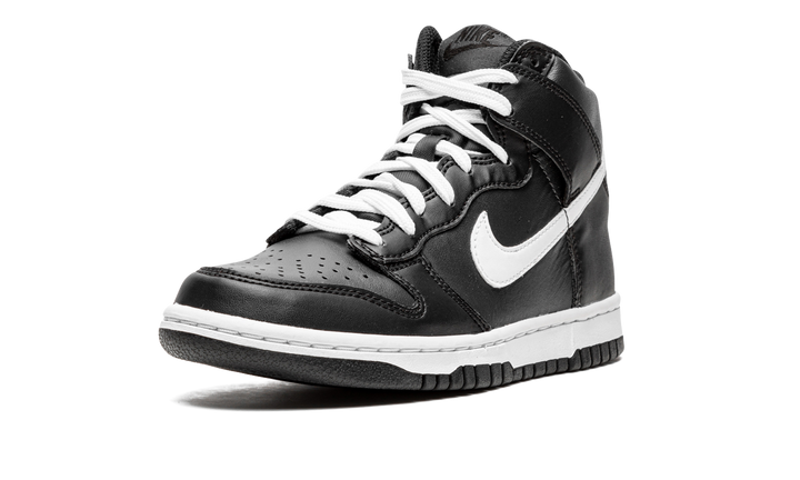 NIKE DUNK HIGH BLACK WHITE 2022 GS