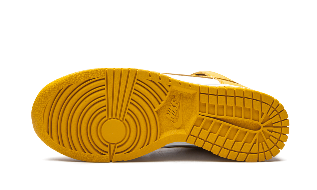 NIKE DUNK HIGH DARK SULFUR WOMENS