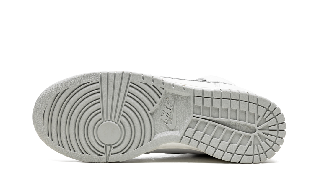 NIKE DUNK HIGH NEUTRAL GREY WOMENS