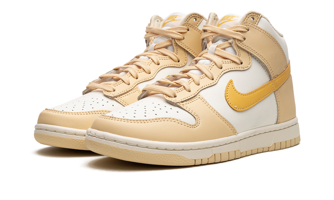 NIKE DUNK HIGH PALE VANILLA TOPAZ WOMENS