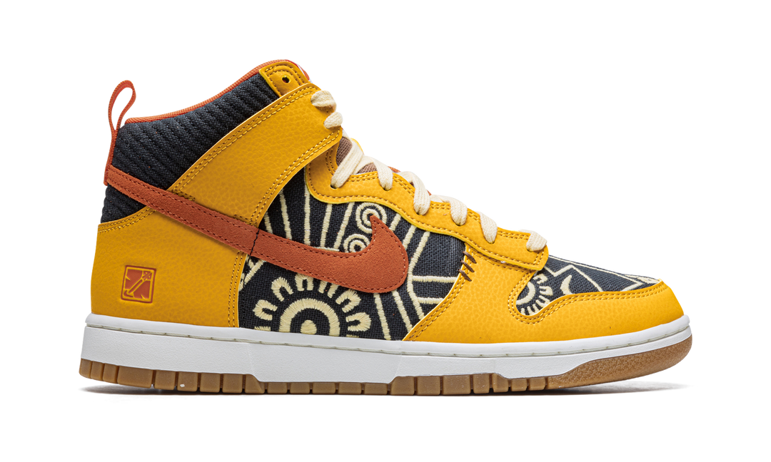 NIKE DUNK HIGH PRM SOMOS FAMILIA