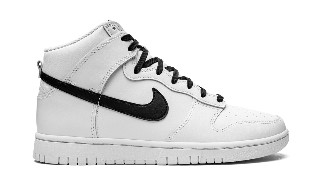 NIKE DUNK HIGH REVERSE PANDA