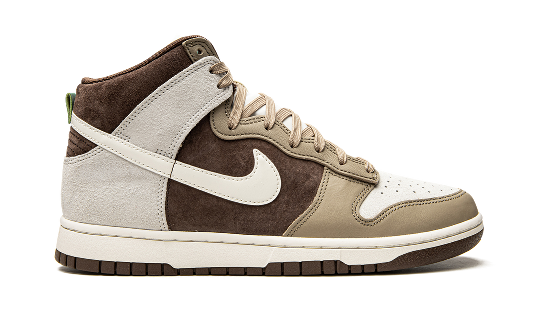 NIKE DUNK HIGH SAIL LIGHT CHOCOLATE