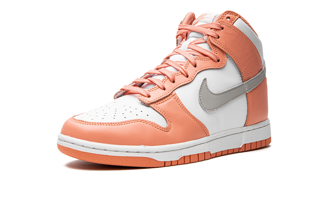 NIKE DUNK HIGH SALMON WOMENS