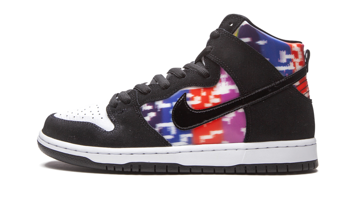 NIKE DUNK HIGH SB TV SIGNAL