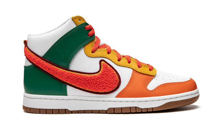 NIKE DUNK HIGH UNIVERSITY CHENILLE SWOOSH