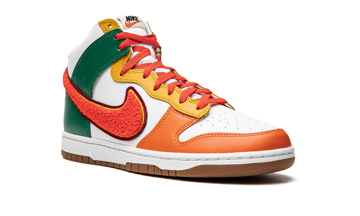 NIKE DUNK HIGH UNIVERSITY CHENILLE SWOOSH