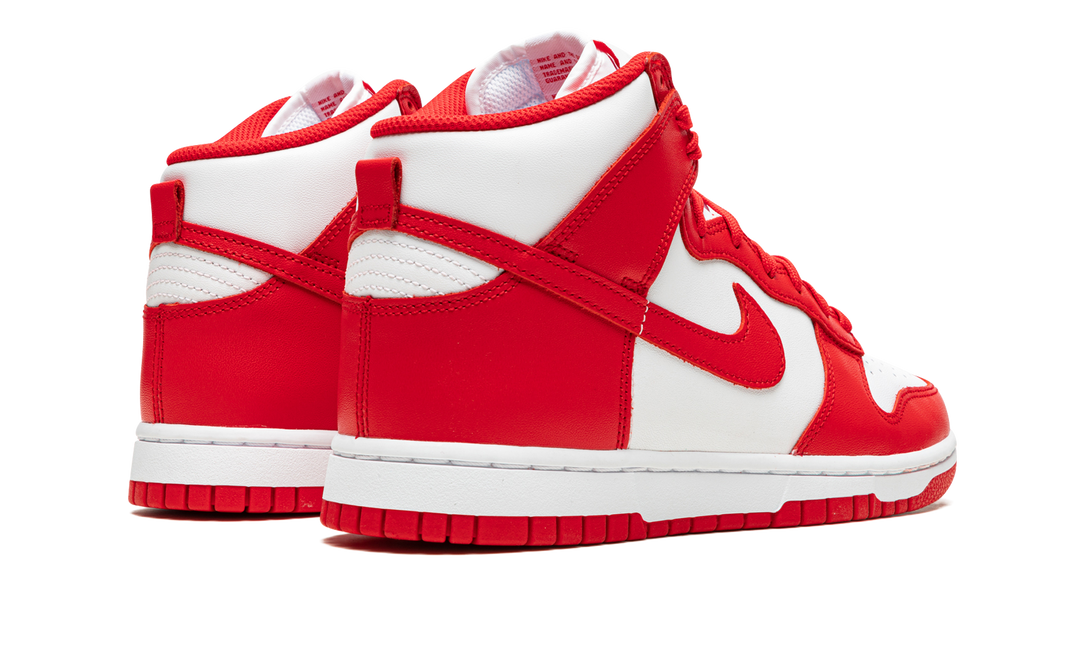 NIKE DUNK HIGH UNIVERSITY RED