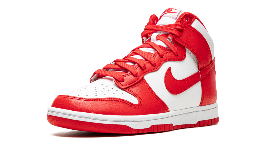 NIKE DUNK HIGH UNIVERSITY RED