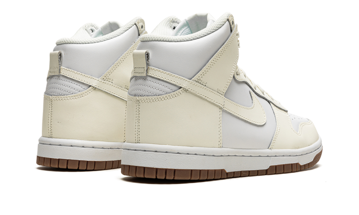 NIKE DUNK HIGH WHITE GUM
