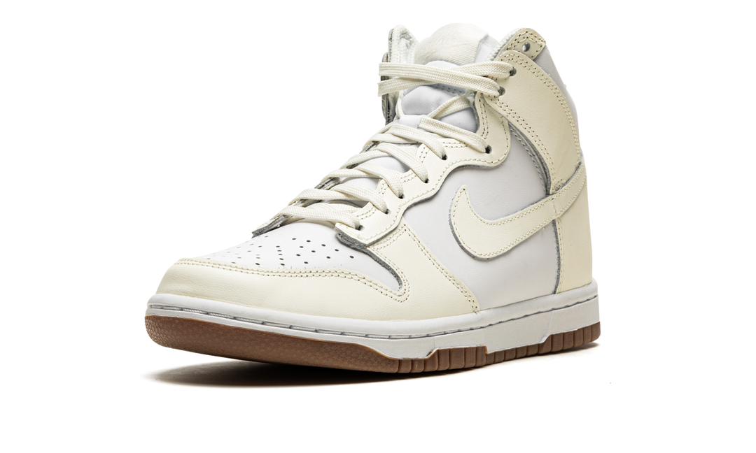 NIKE DUNK HIGH WHITE GUM