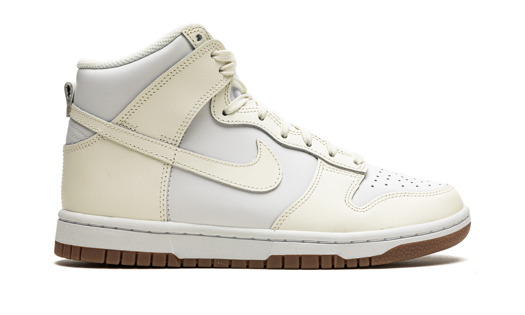 NIKE DUNK HIGH WHITE GUM