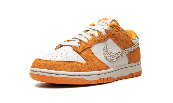 NIKE DUNK LOW AS SAFARI SWOOSH KUMQUAT