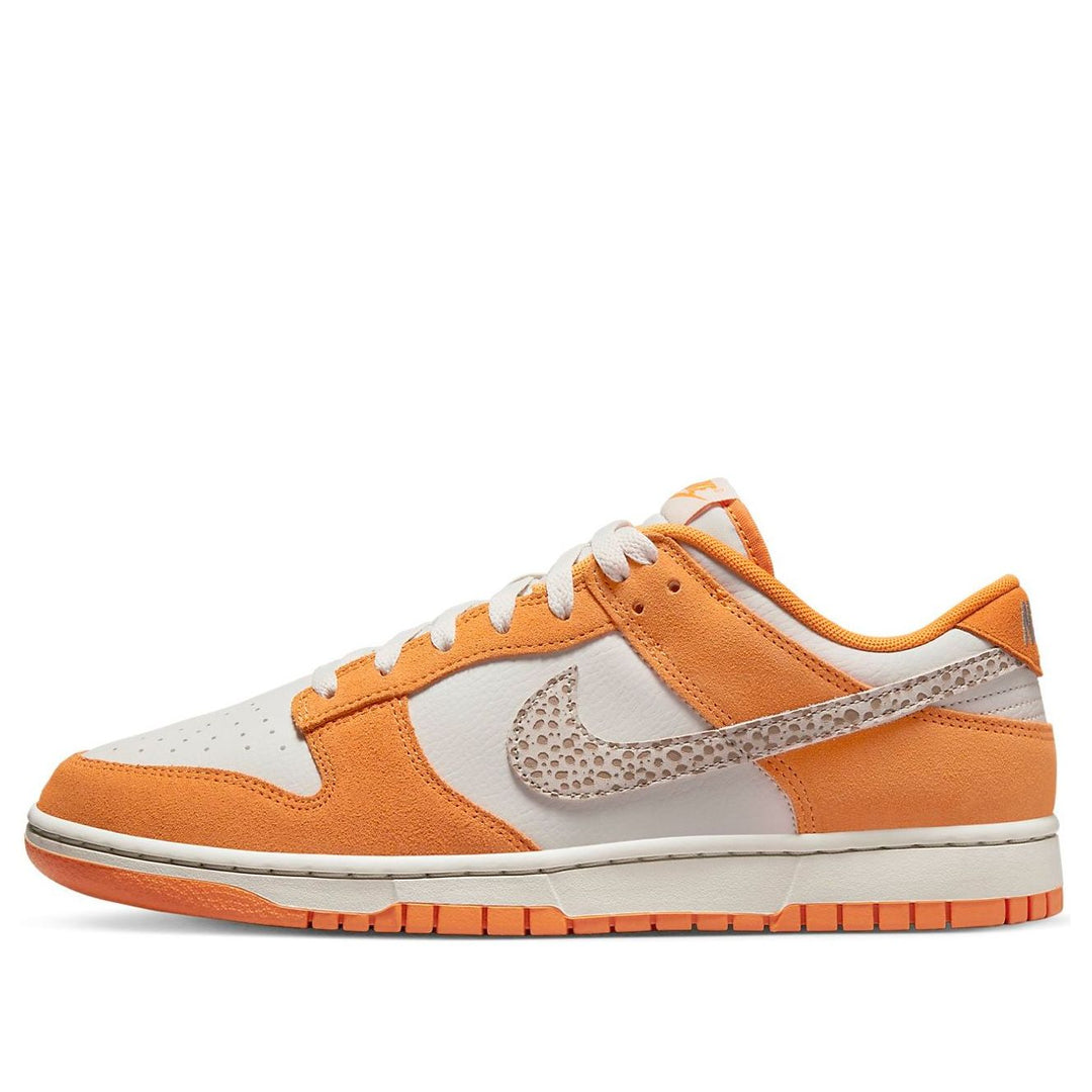 NIKE DUNK LOW AS SAFARI SWOOSH KUMQUAT