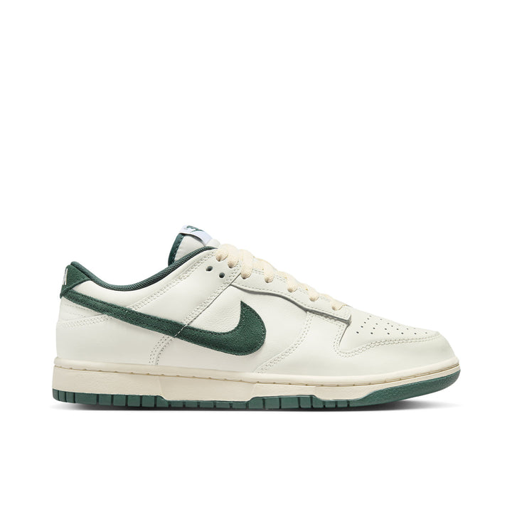 NIKE DUNK LOW ATHLETIC DEPARTMENT DEEP JUNGLE — Stock 