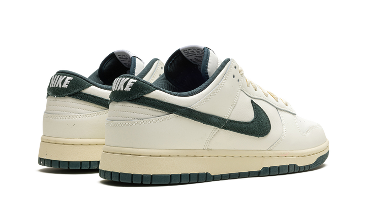 NIKE DUNK LOW ATHLETIC DEPARTMENT DEEP JUNGLE — Stock 