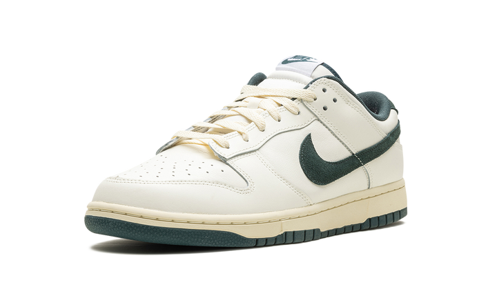 NIKE DUNK LOW ATHLETIC DEPARTMENT DEEP JUNGLE — Stock 