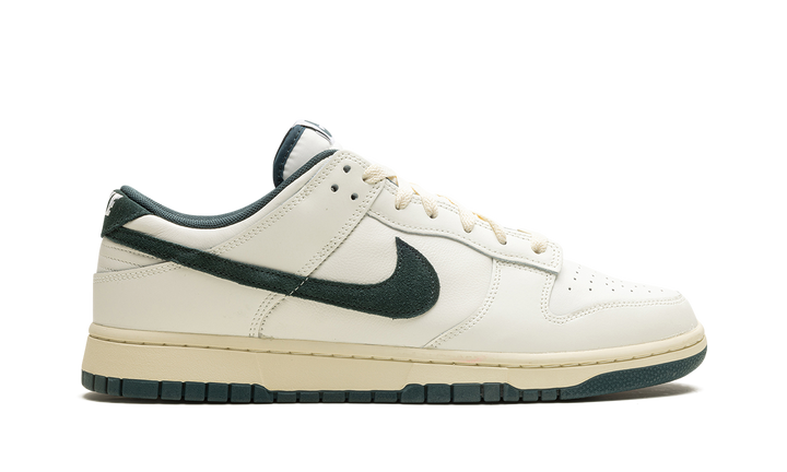 NIKE DUNK LOW ATHLETIC DEPARTMENT DEEP JUNGLE — Stock 