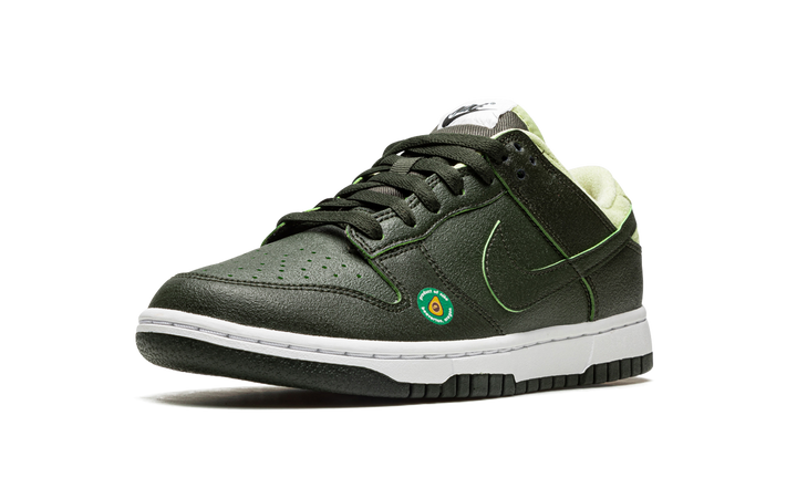 NIKE DUNK LOW AVOCADO WOMENS