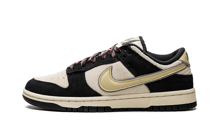 NIKE DUNK LOW BLACK SUEDE WOMENS