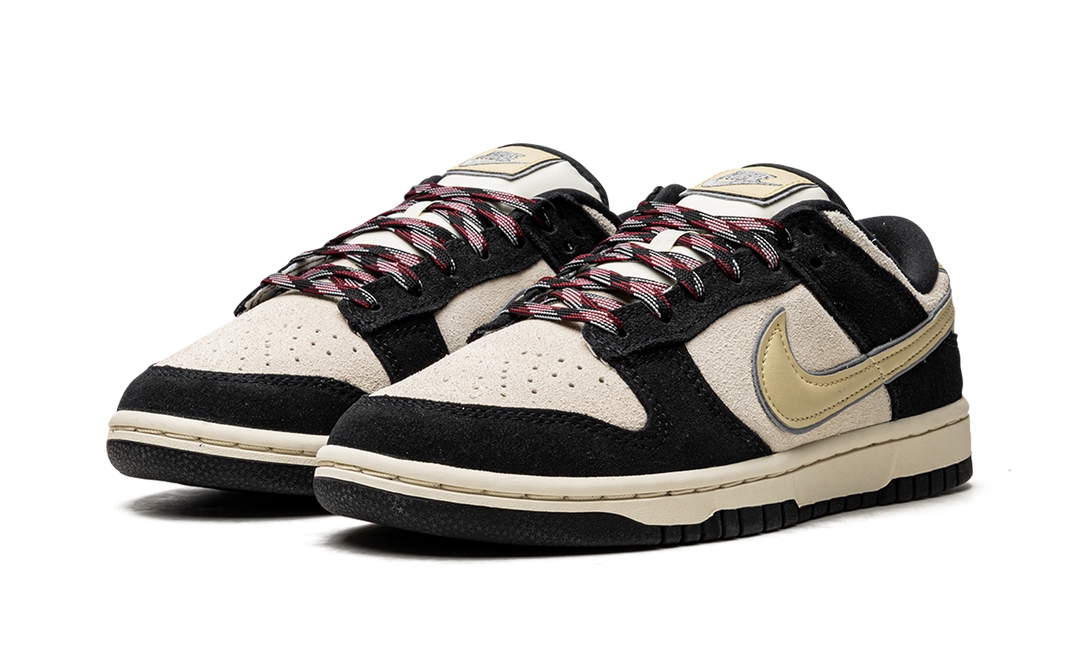 NIKE DUNK LOW BLACK SUEDE WOMENS