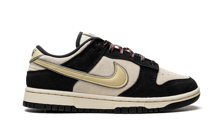 NIKE DUNK LOW BLACK SUEDE WOMENS